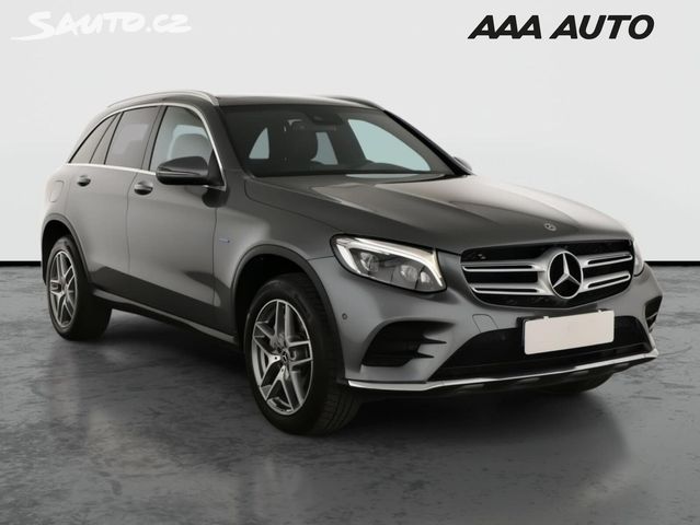 Mercedes GLC